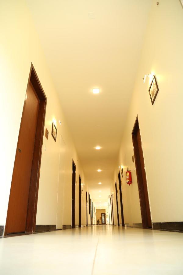 Vits Lonavala Hotel Luaran gambar